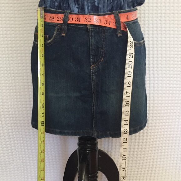 VOLCOM lady/junior jeans shorts - Picture 7 of 8